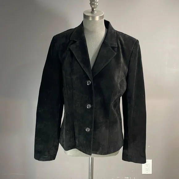 Large Danier suede leather classic black blazer. Quality staple piece. Canadian - Picture 1 of 17